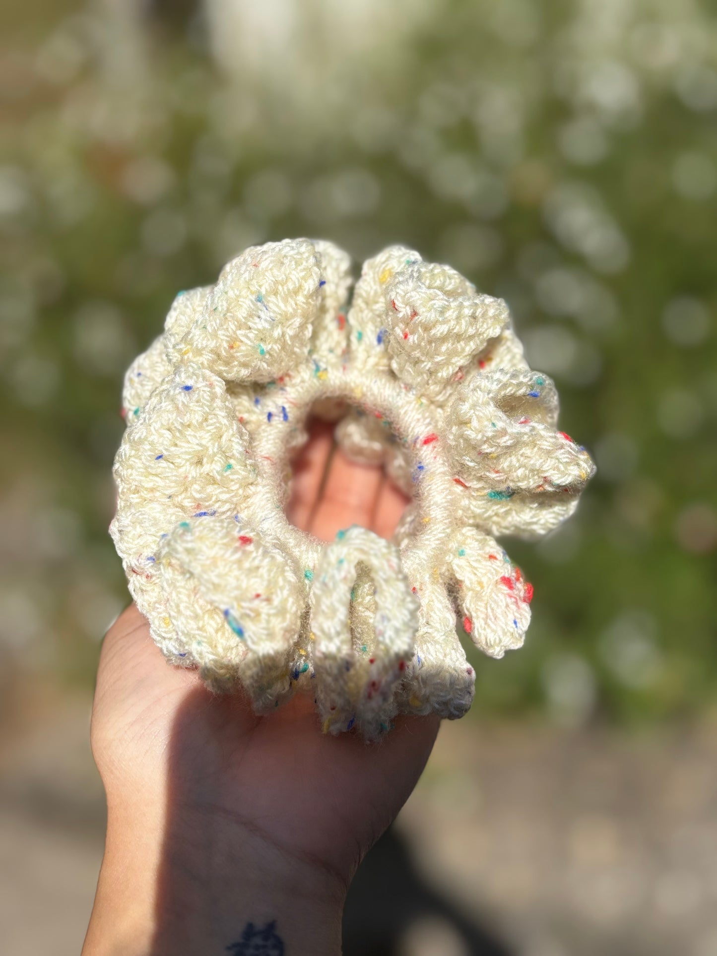 Nougat scrunchie