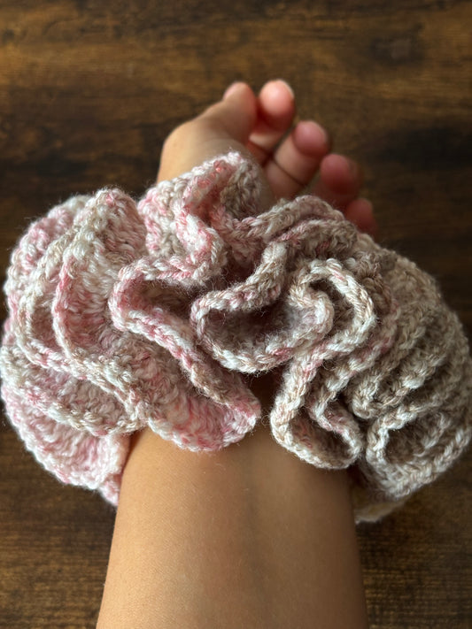Strawberry cream scrunchie